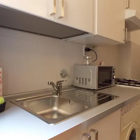 Honest Apartment Rome
