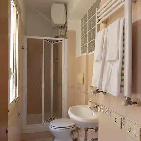 Honest Apartment