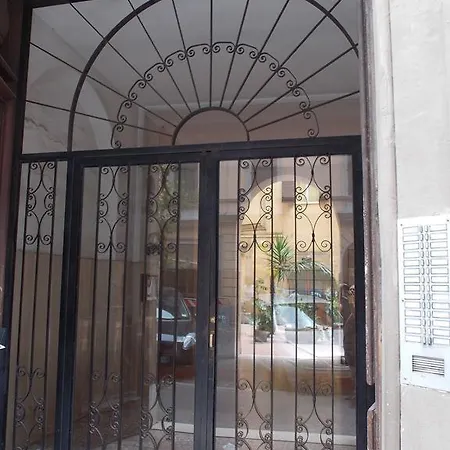 Honest Apartment Rome
