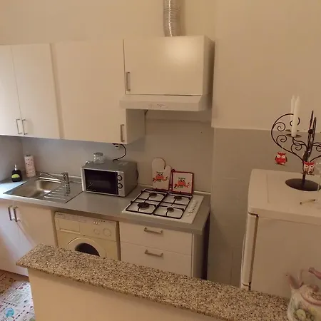 Apartment Honest Rome